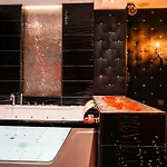 アパート Le Cabaret Vip