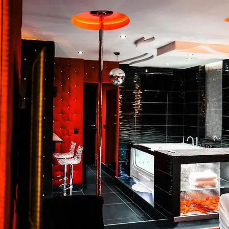 Le Cabaret Vip Апартаменты